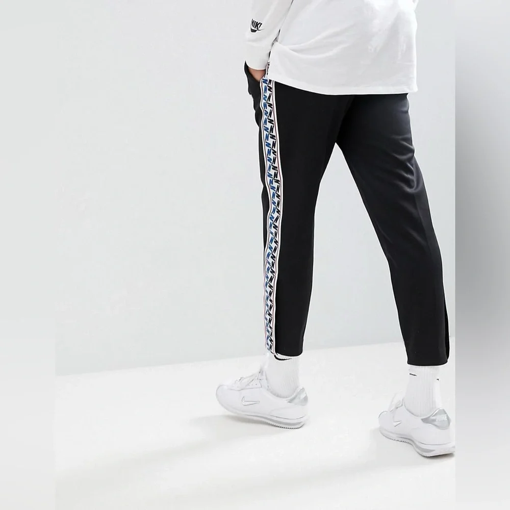 Nike Zeus Navy Joggers Track Pants W Taped Side Stripe Logo Medium Sporty 90’s